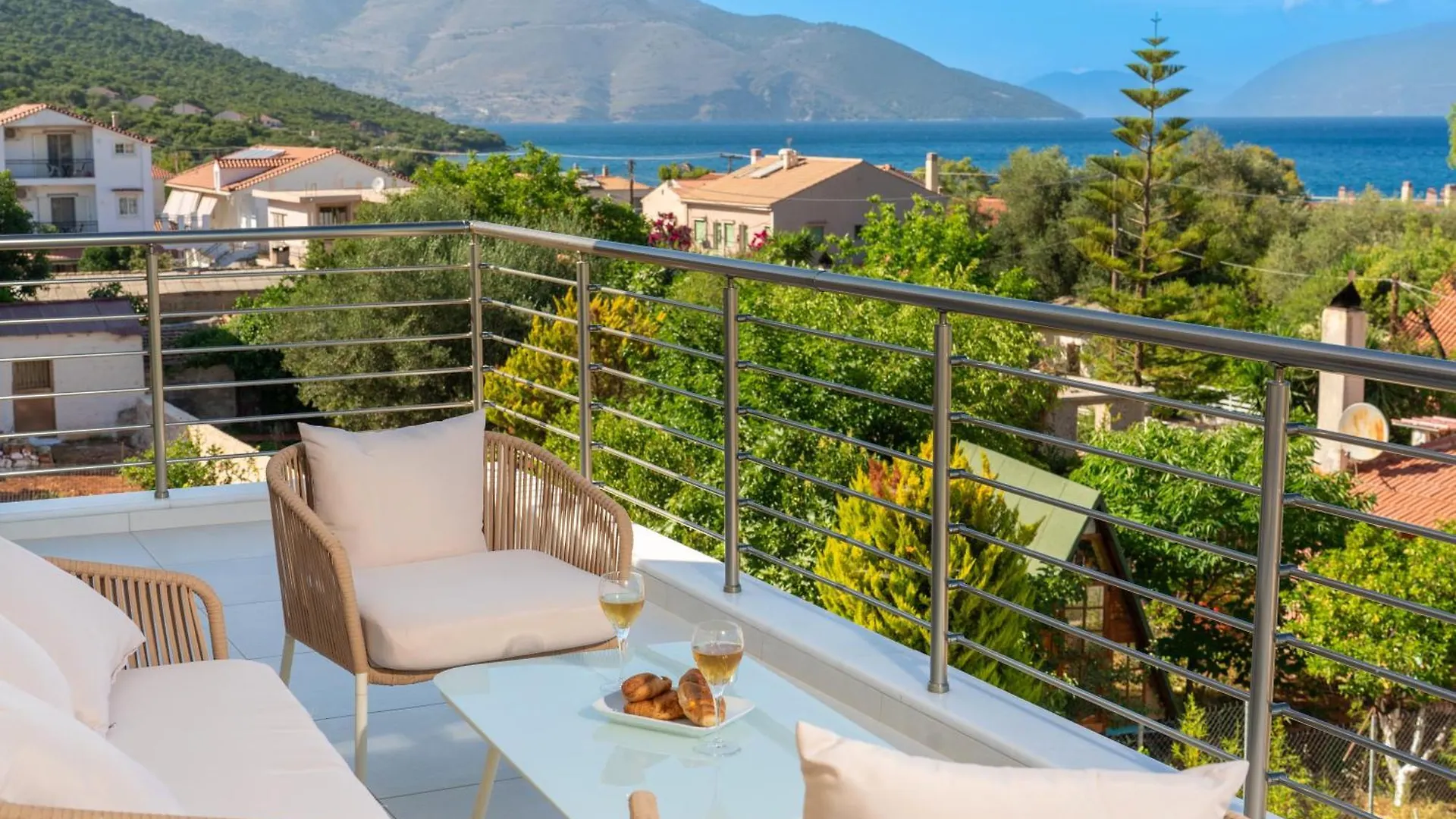 Melina'S Apartments Karavomylos